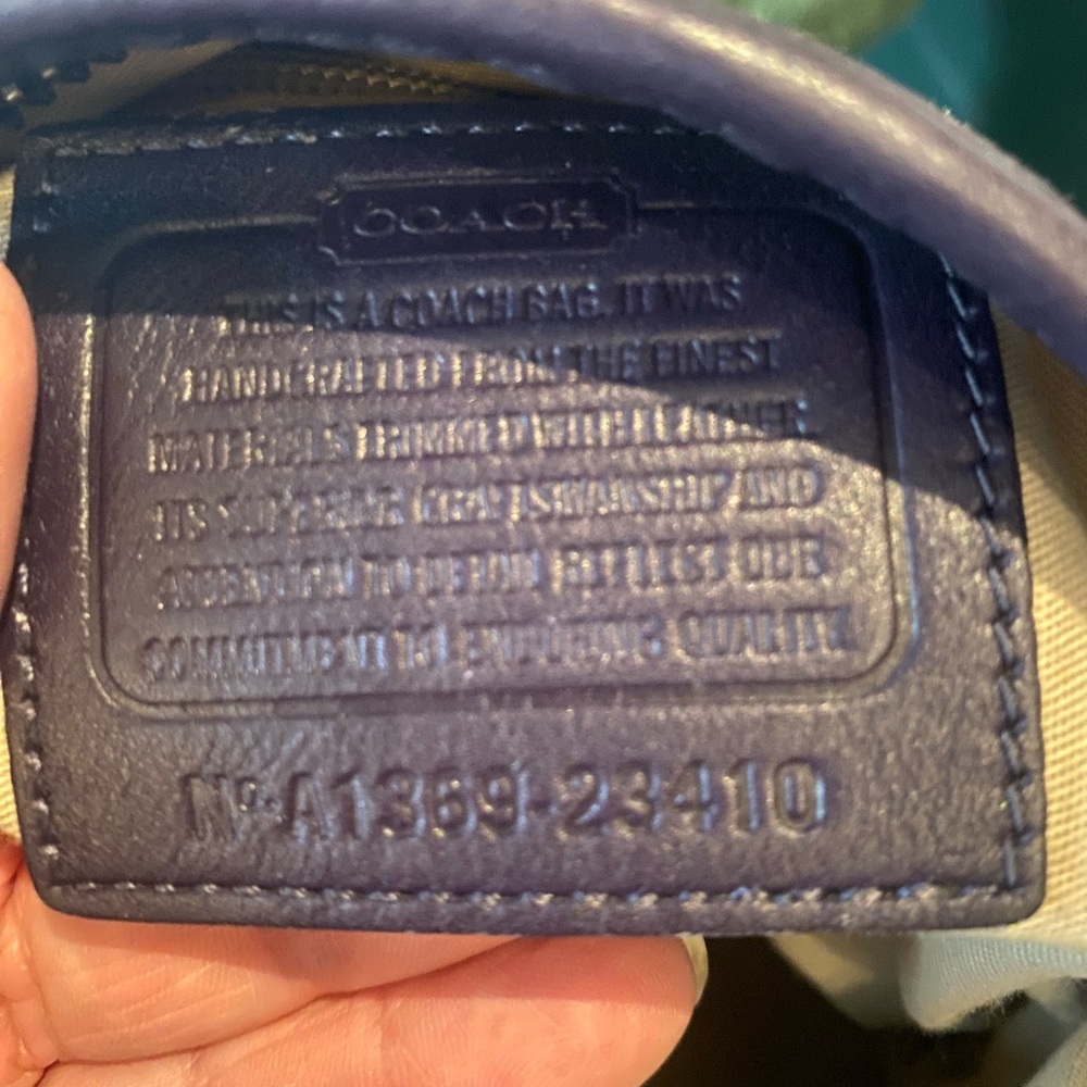 Coach Legacy Zebra Print Zip Duffle Bag 23410 Marine Purple White - Picture 13 of 14